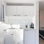 2 Personnes Chic Et Cosy A 5 Min De La De Cavaliere * Aigue-Belle