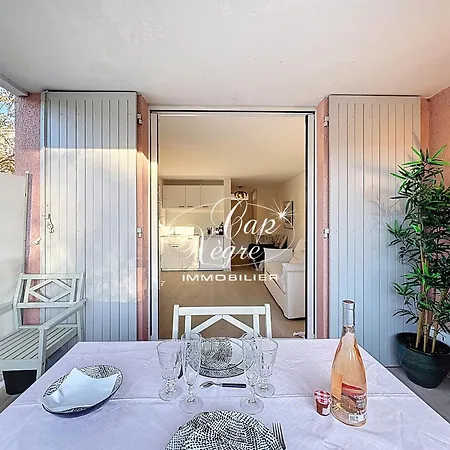 Apartamento 2 Personnes Chic Et Cosy A 5 Min De La De Cavaliere Aigue-Belle