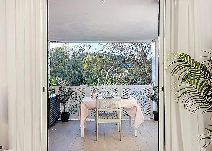 Appartement 2 Personnes Chic Et Cosy A 5 Min De La De Cavaliere Aigue-Belle